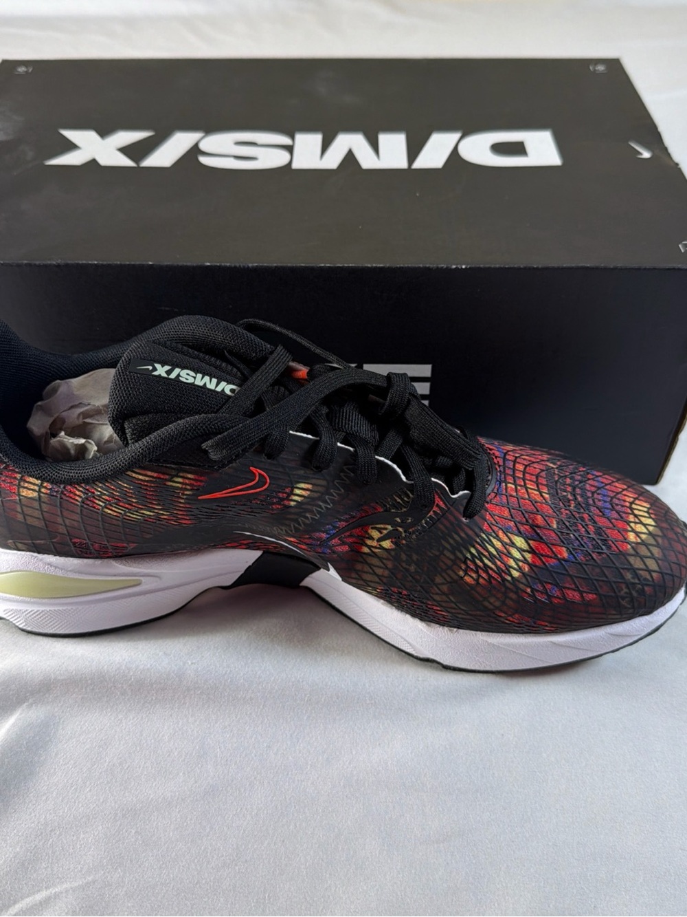 Nike Men's Running Shoe - Black with Multicolor Accent Ghoswift